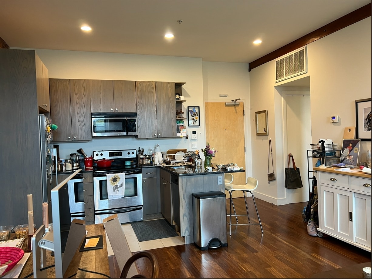 Building Photo - 460 Harrison Ave