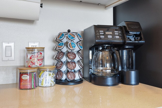 Building Photo - 4355 Ohio St