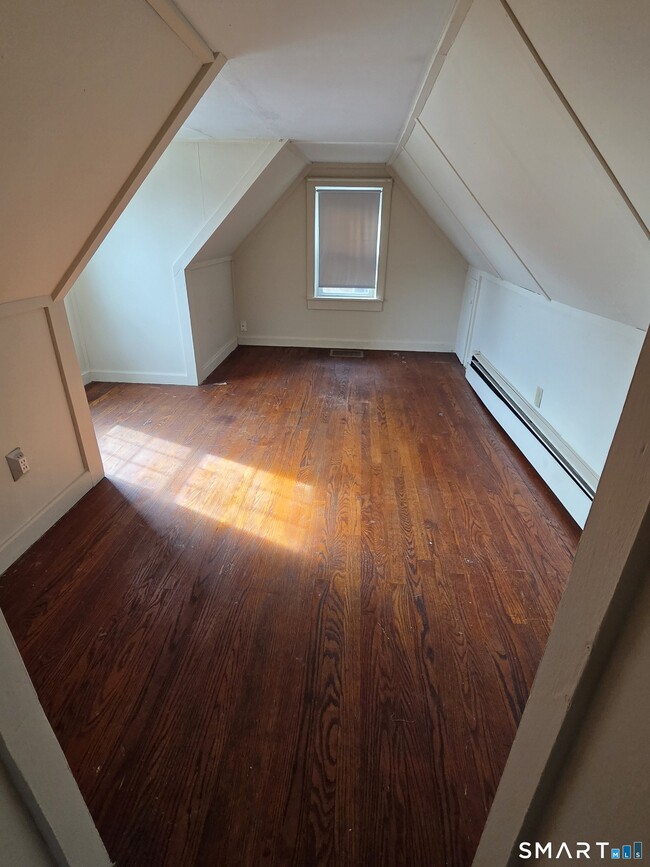 Building Photo - 397 Buddington Rd