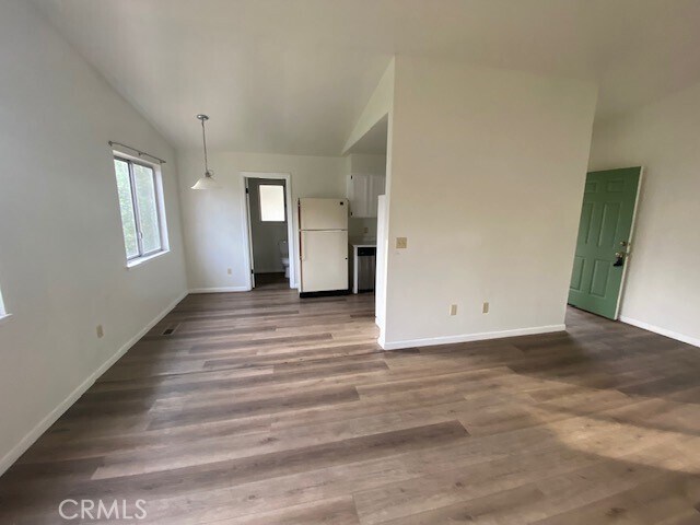 Building Photo - 19366 Mountain Meadow S