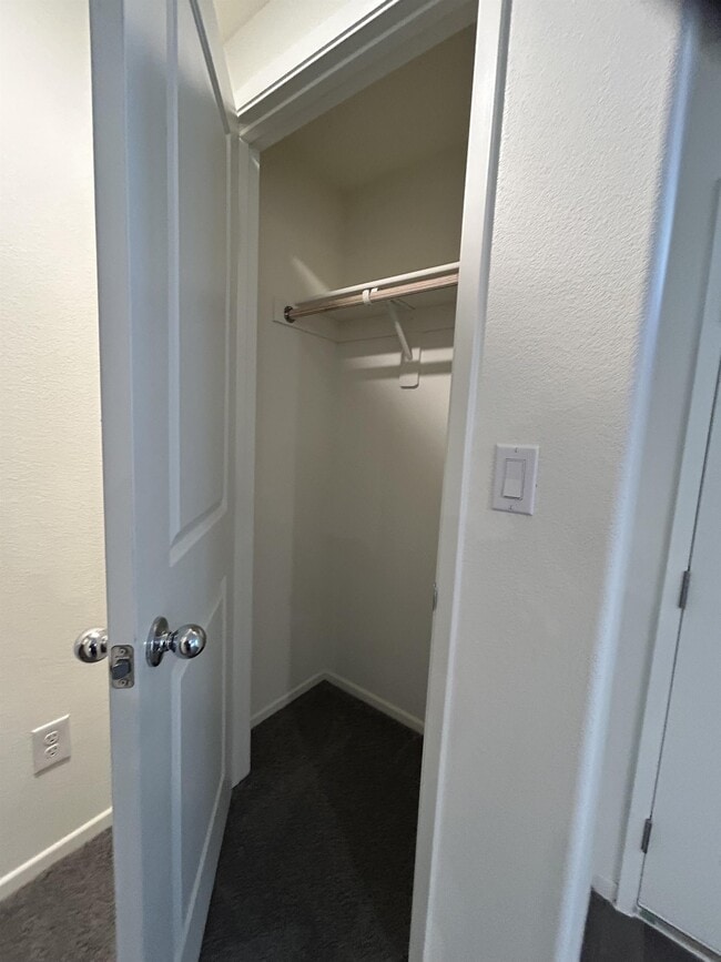 Building Photo - 342 Pacific Sparrow Avenue