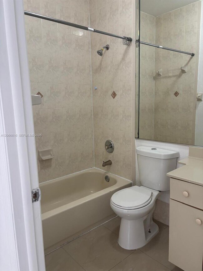 Building Photo - 2953 W 80th St