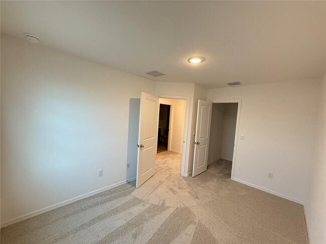 Building Photo - 10821 Ironwood Tree Wy