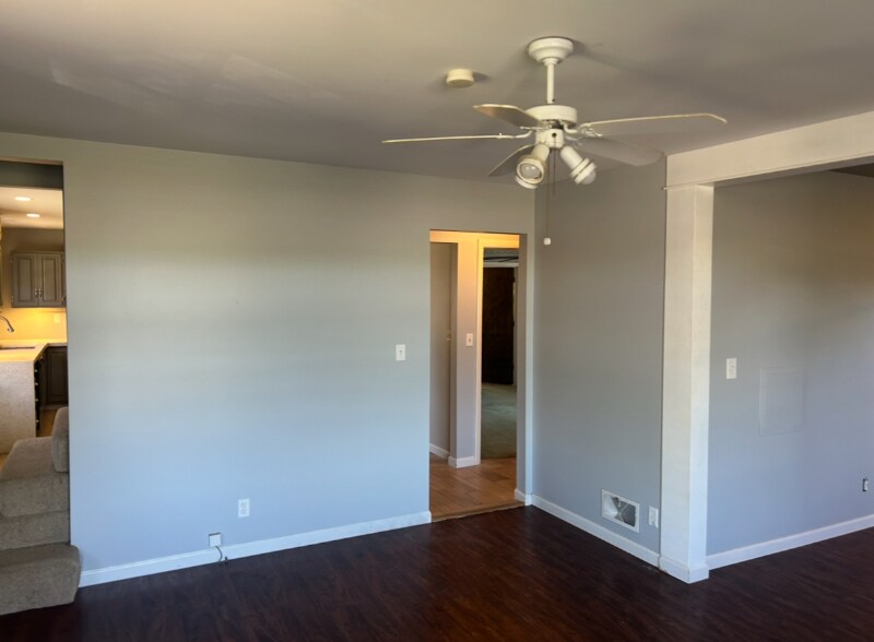 Building Photo - 3010 Taylorsville Rd