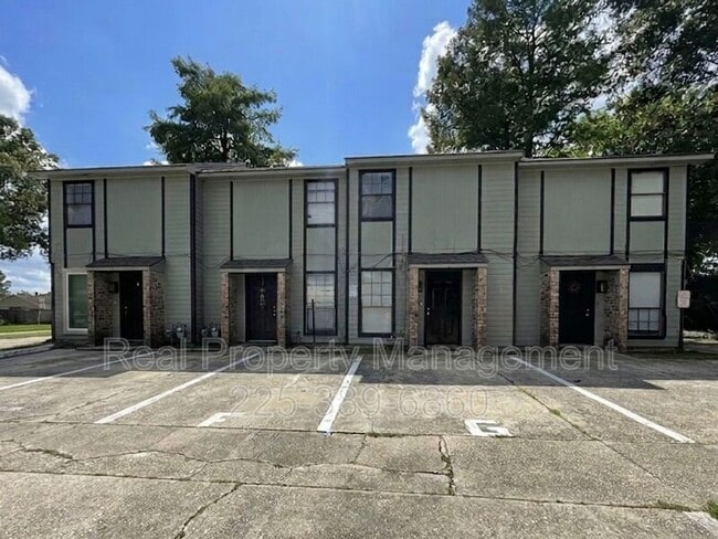 Building Photo - 1511 Cristy Dr