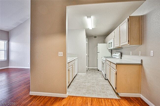 Building Photo - 5125 W Reno Ave