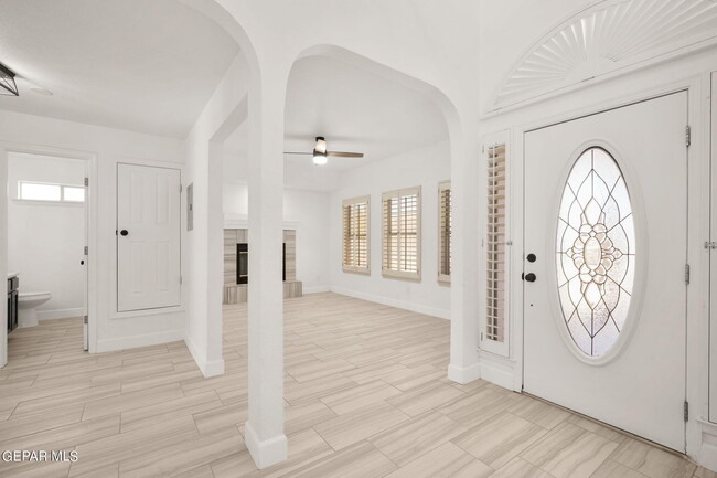 Building Photo - 11309 Loma Linda Cir