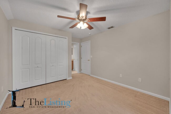Building Photo - 2872 Spring Heather Pl