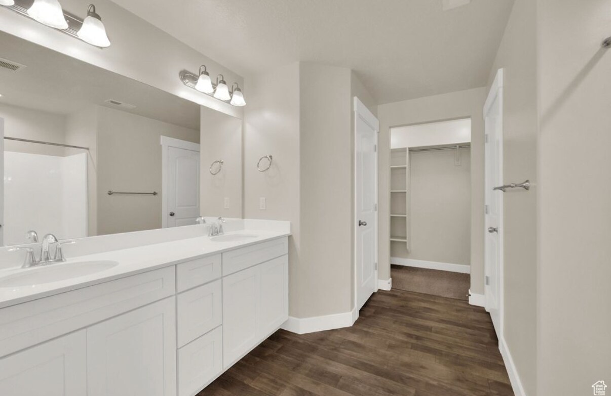 Building Photo - 275 W 700 N