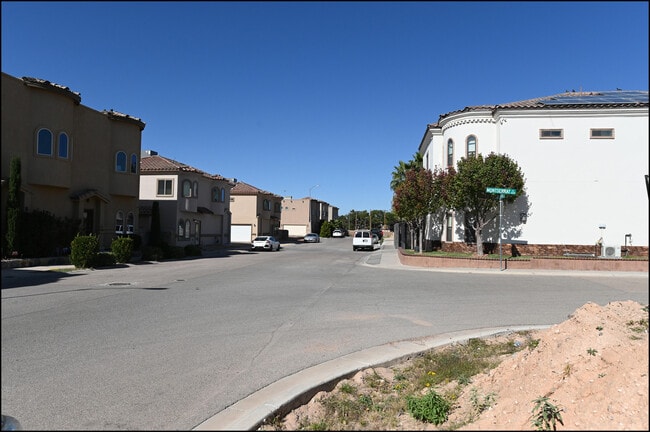 Building Photo - 12263 Costa Brava Pl