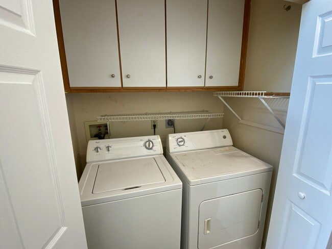 Building Photo - Rancho Villas 2 Bedroom 2.5 Bath