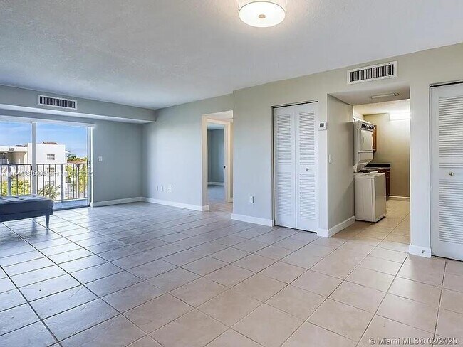 Building Photo - 8240 SW 210th St