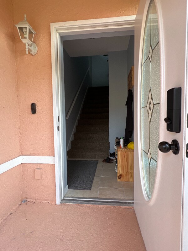 Building Photo - 20068 Lake Vista Cir N