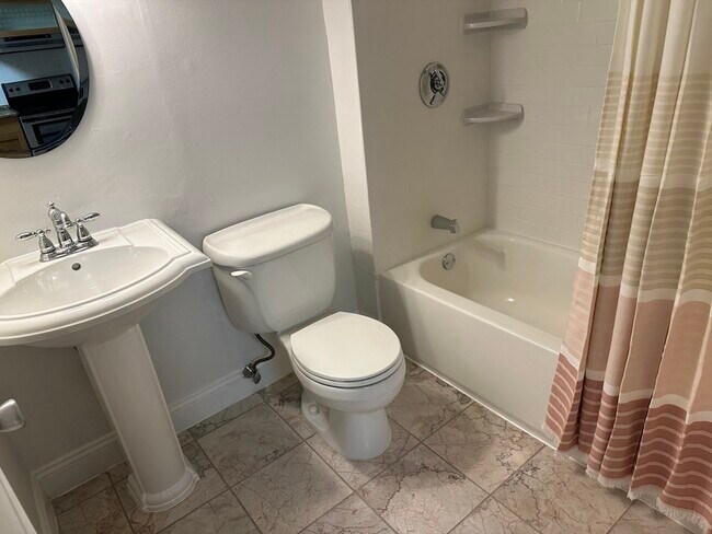 Building Photo - 521 Shawmut Ave