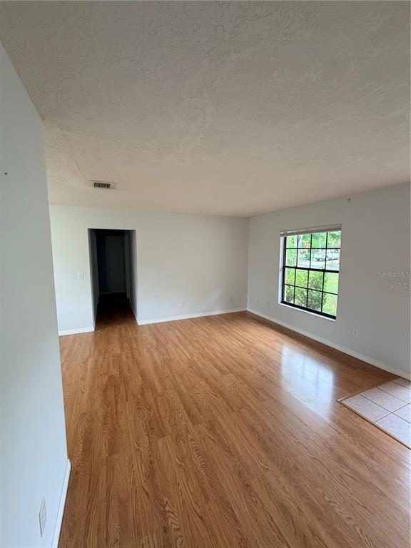 Building Photo - 661 Murphy Rd