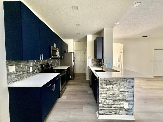 Building Photo - 8530 Alexandra Arbor Ln