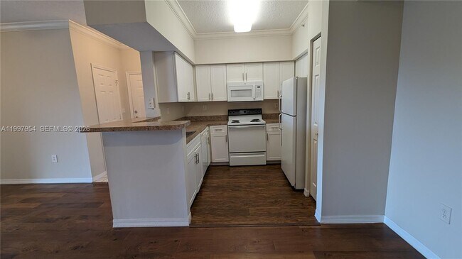 Building Photo - 151 SW 117th Ave