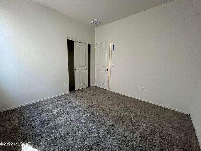 Building Photo - 7838 S New Strike Way