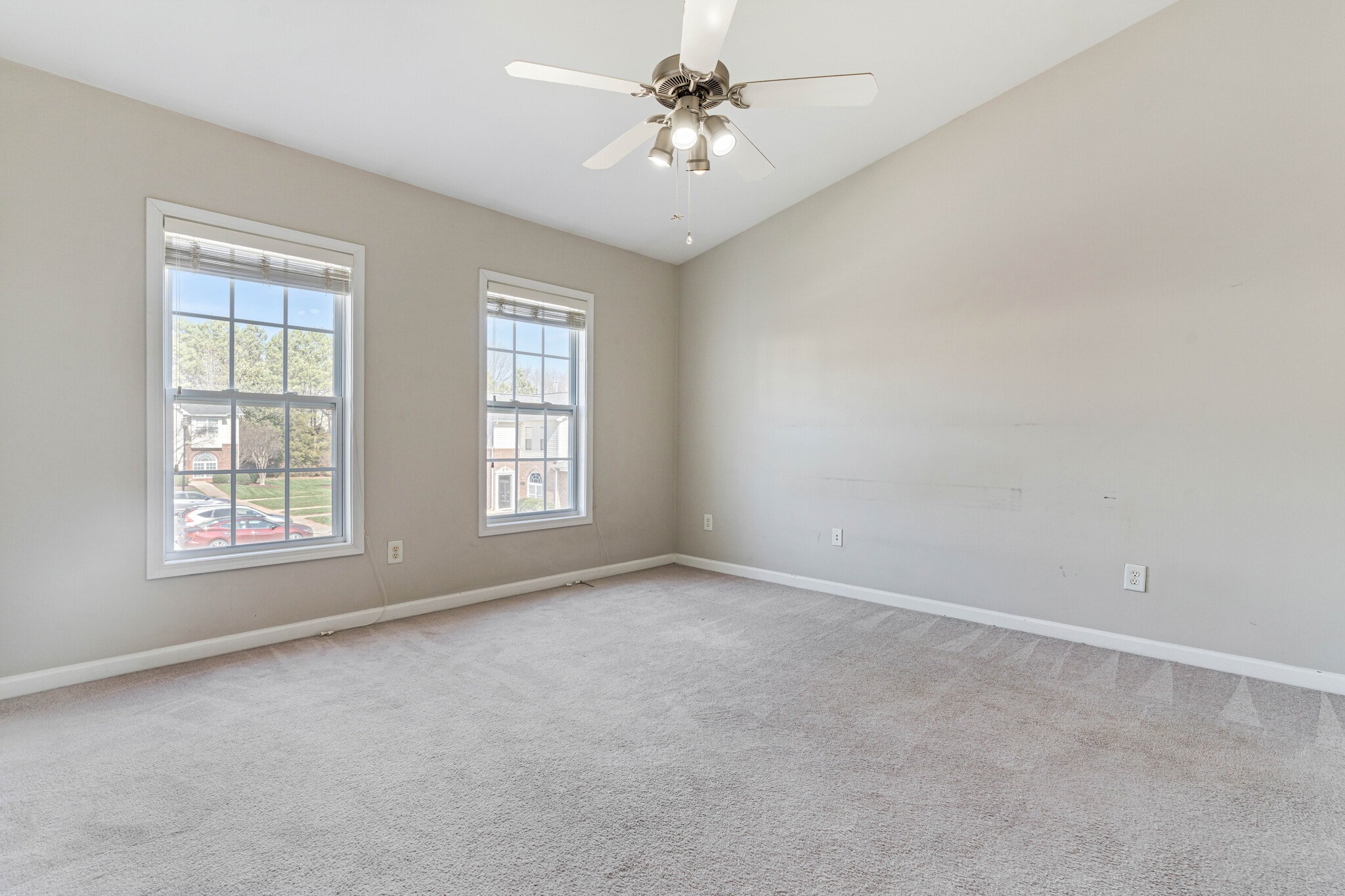 Building Photo - 2120 Piney Brook Rd