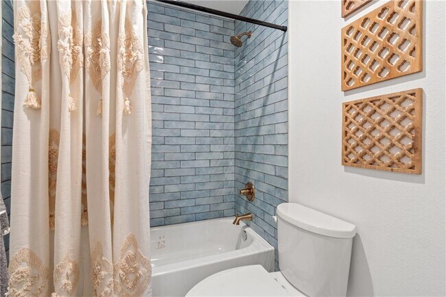 Building Photo - 3808 Leafield Dr