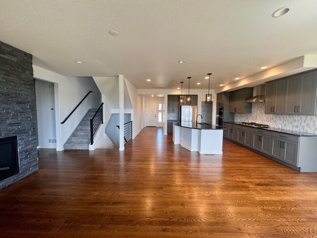 Building Photo - 8275 Nat Love Dr