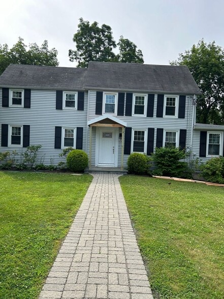 Building Photo - 135 Harrison Ave