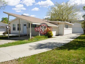 Building Photo - Remodeled 3 Bd 2 Bath Home with Garage