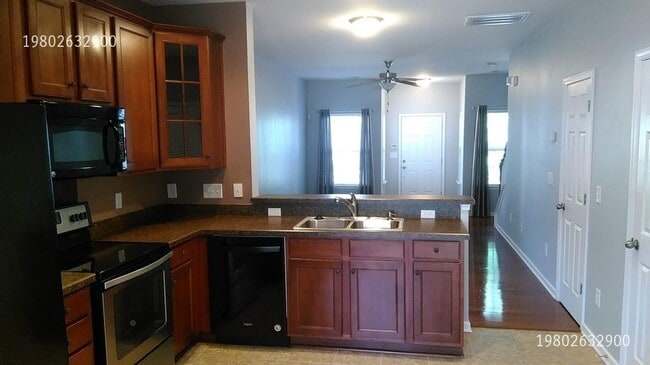 Building Photo - 9609 Turning Wheel Dr