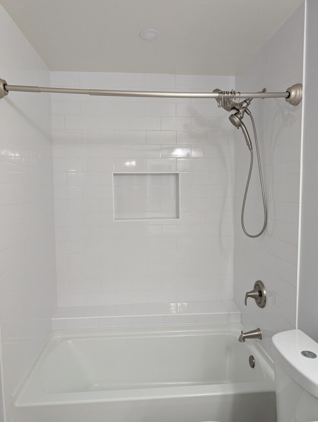 Building Photo - 24003 Arroyo Park Dr