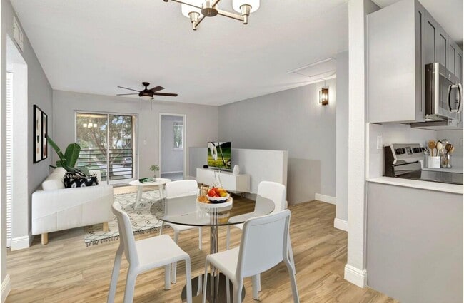 Primary Photo - 116 Gardens Dr