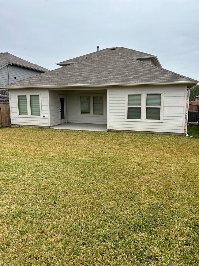 Building Photo - 40434 Gdn Hts Ln