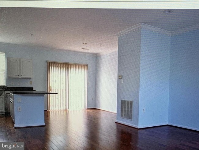 Building Photo - 21814 Kelsey Square