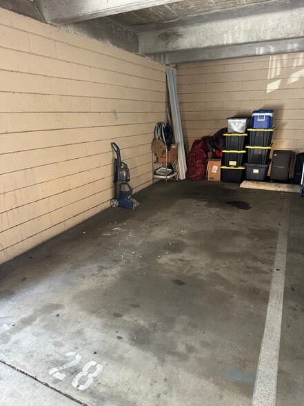 Building Photo - 2941 C St