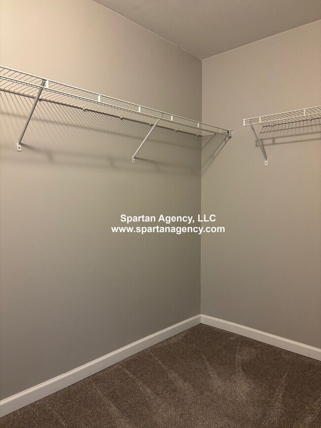 Building Photo - 21514 104th Street Ct E