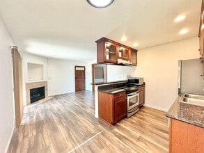 Building Photo - Beautiful 1Bd/1Ba Unit With An Upgraded Ba...
