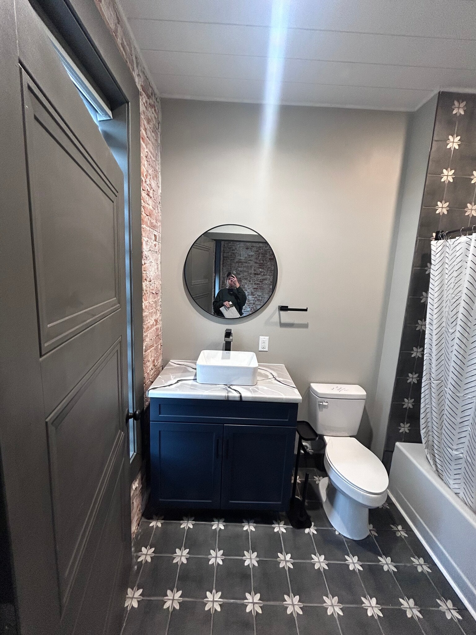 Building Photo - 101 Court St