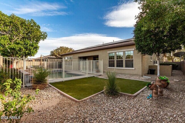 Building Photo - 16192 W Cocopah St