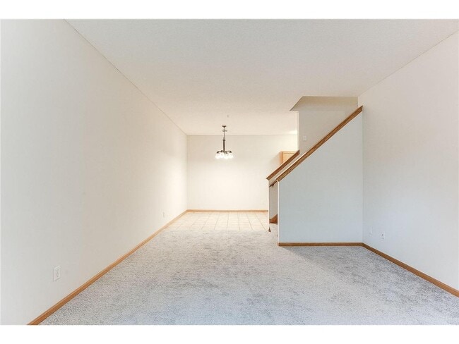 Building Photo - 5040 Holly Ln N