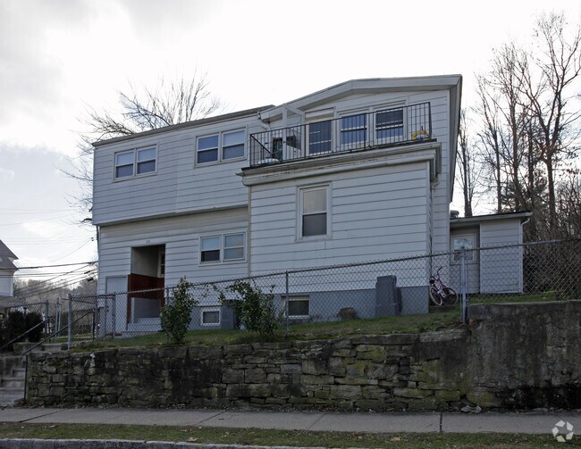 35 Prospect St 35 Prospect St Dover NJ 07801 Apartment Finder