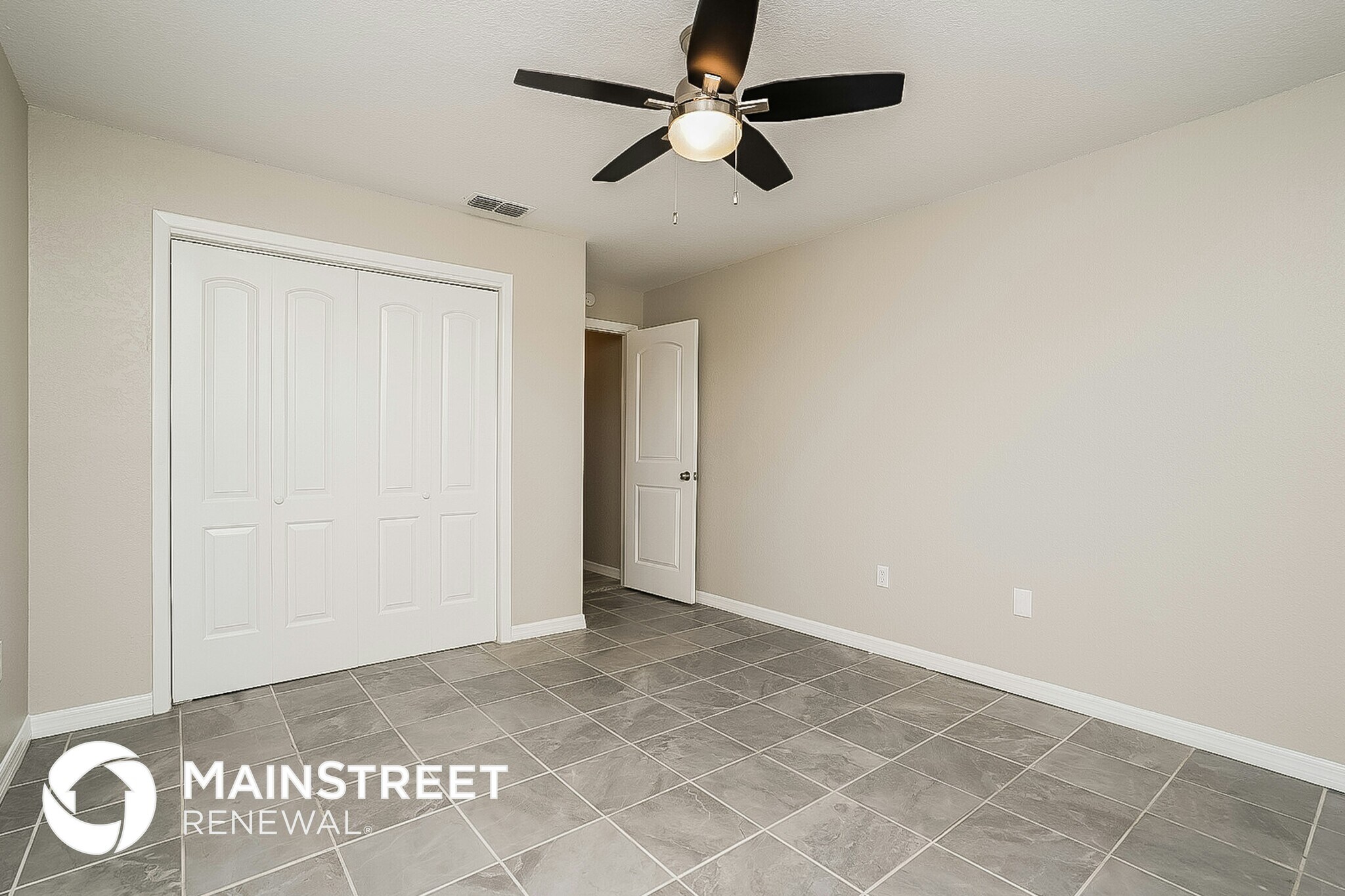 Building Photo - 11440 Fox Run