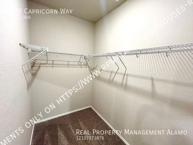 Building Photo - 7409 Capricorn Way