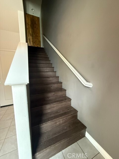 Building Photo - 422 W Rte 66