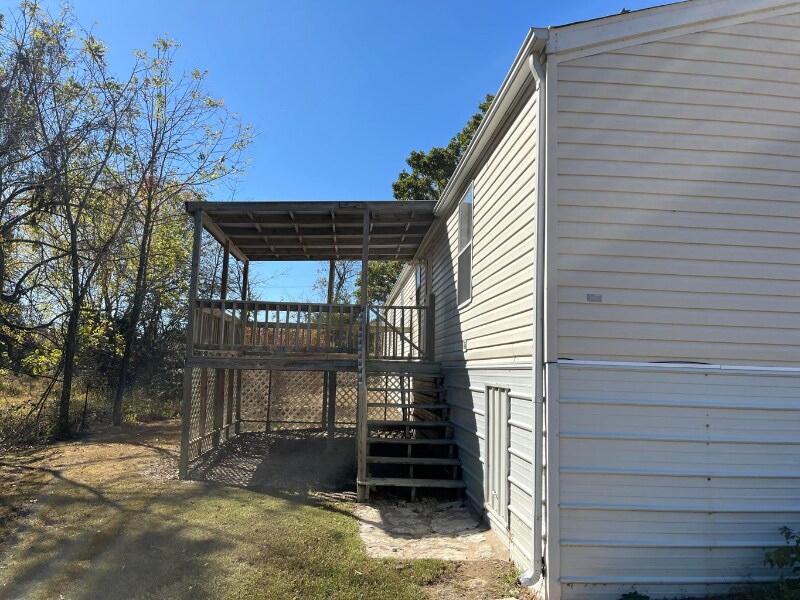 Building Photo - 15336 FR 1155