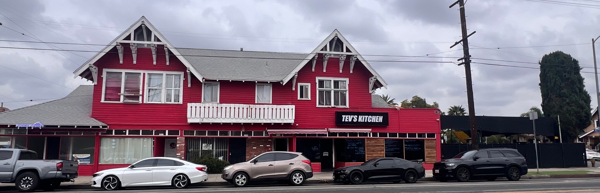 Building Photo - 4719 S Gramercy Pl