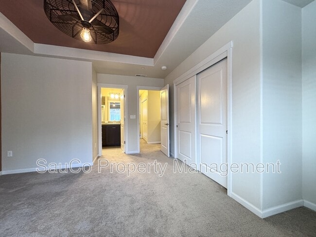 Building Photo - 175 NE 80th Ave