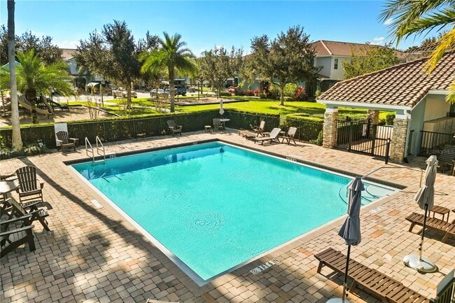 Building Photo - 1994 Silverweed Way