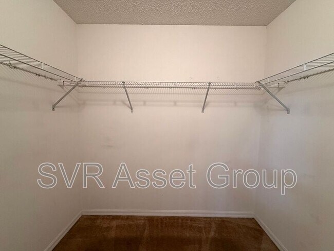 Building Photo - 6874 Playpark Trail W