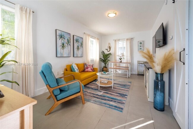 Building Photo - 1625 Fletcher St