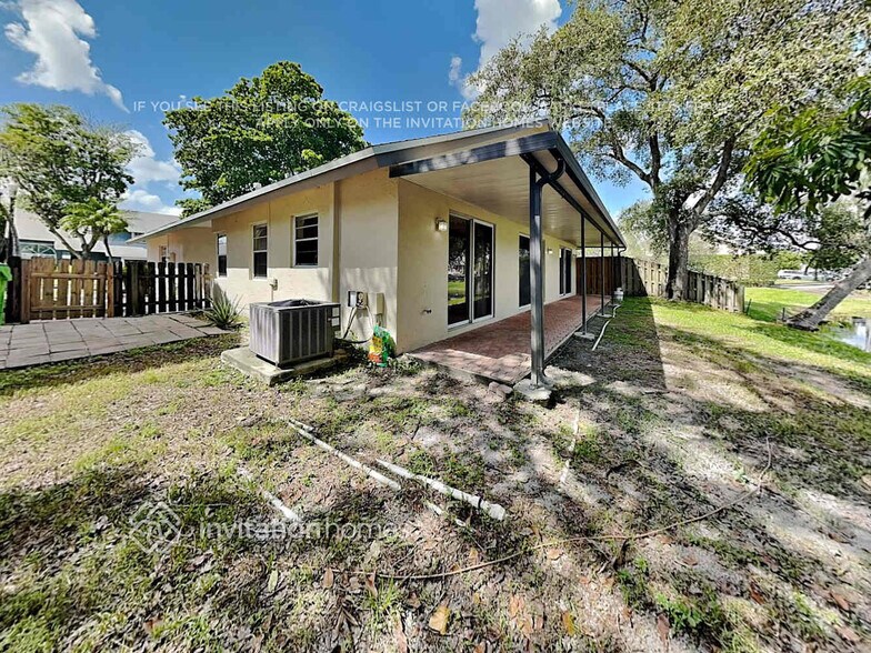 Building Photo - 3180 NW 122nd Ave