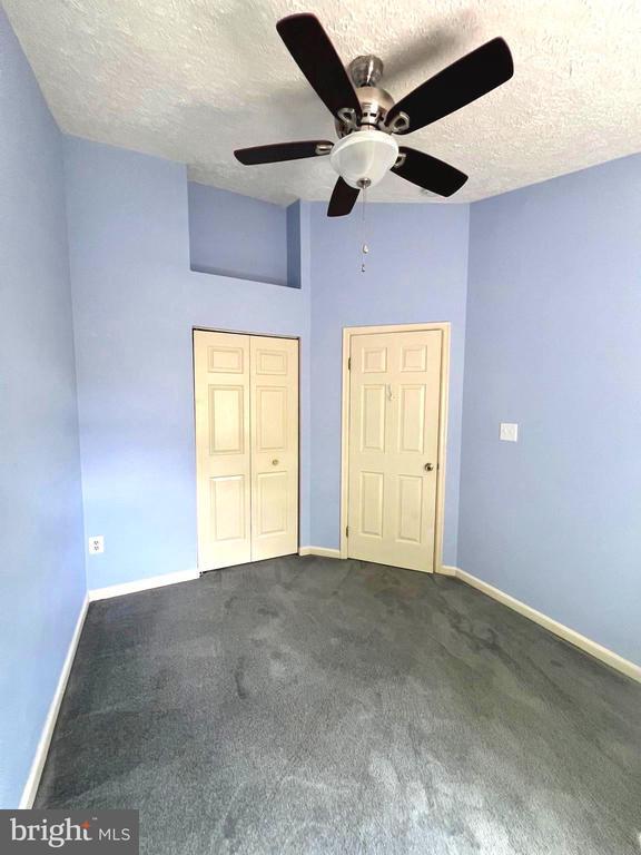 Building Photo - 401 Fleece Flower Dr